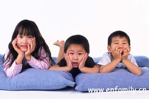 睡眠不足10小时的儿童更易患肥胖症 - 英语家园